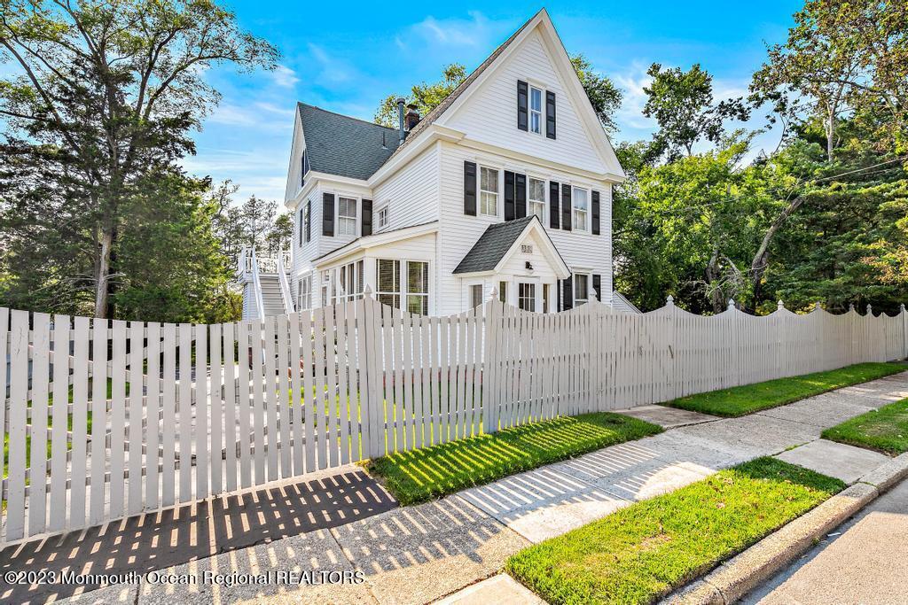 388 S Green Street Tuckerton NJ 08087