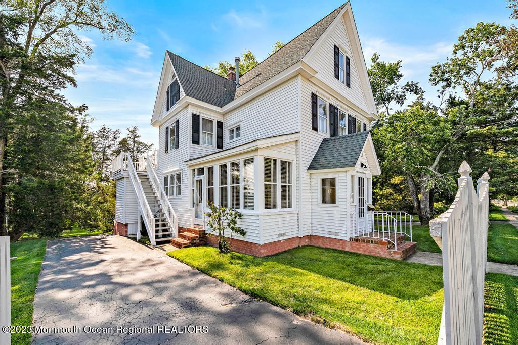 388 S Green Street Tuckerton NJ 08087