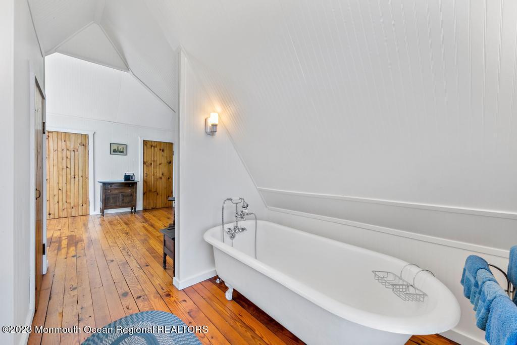 388 S Green Street Tuckerton NJ 08087
