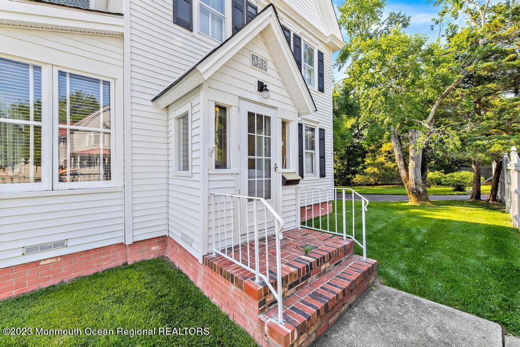 388 S Green Street Tuckerton NJ 08087