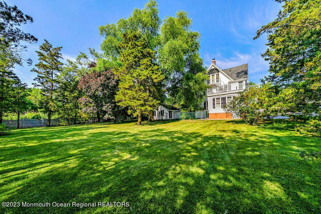 388 S Green Street Tuckerton NJ 08087