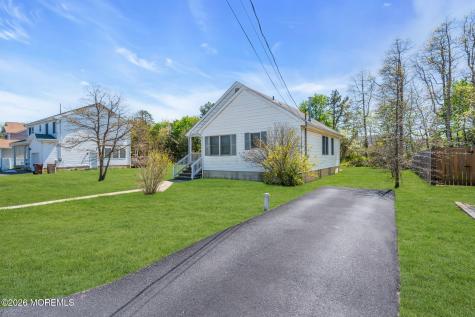 26 1st Avenue Toms River NJ 08757
