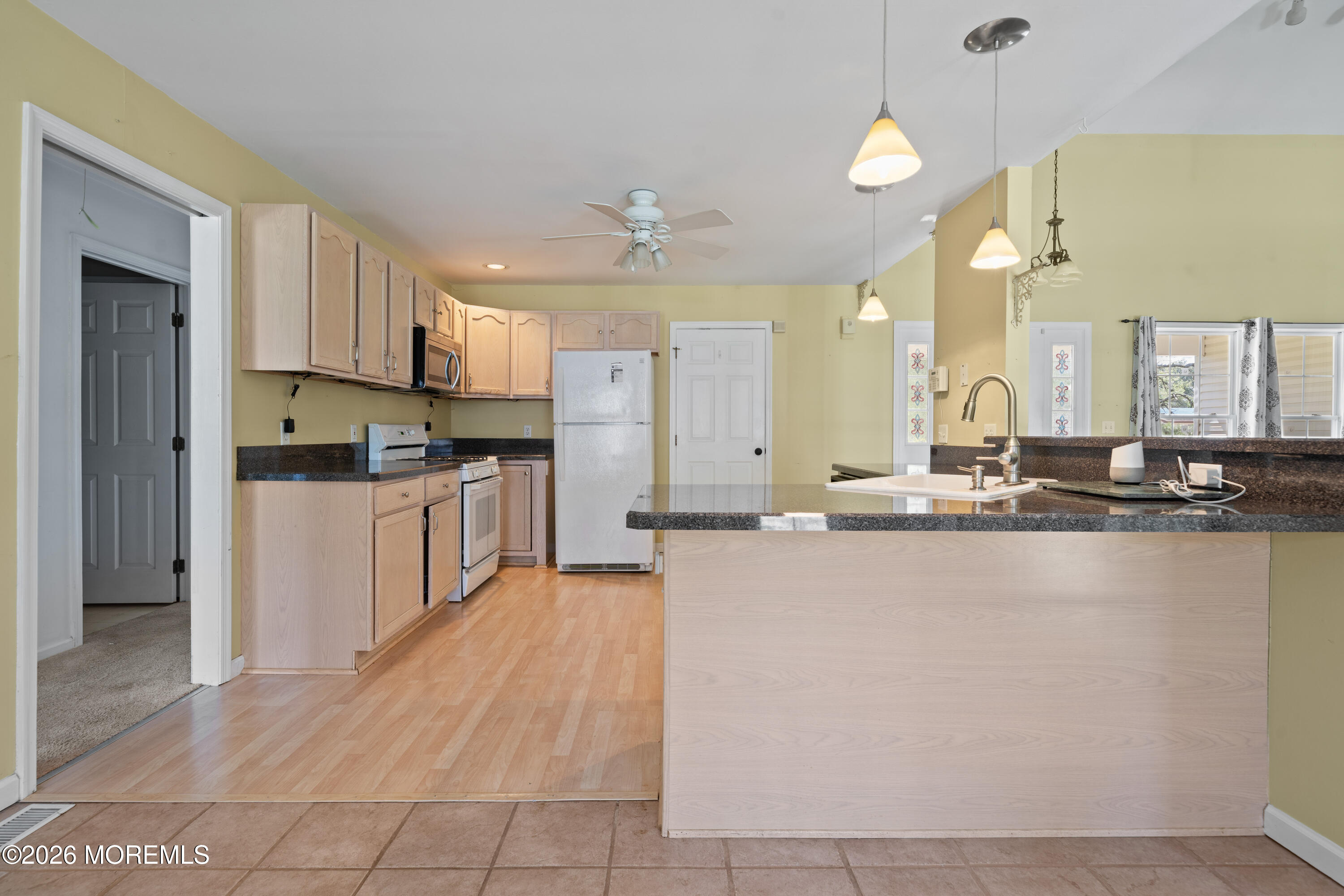 994 Treasure Avenue Manahawkin NJ 08050