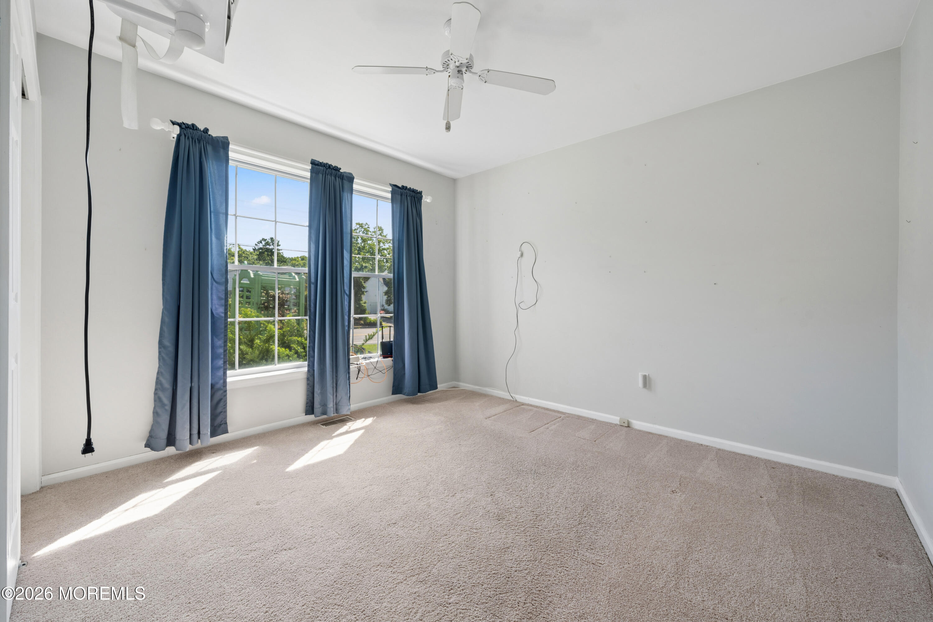 994 Treasure Avenue Manahawkin NJ 08050
