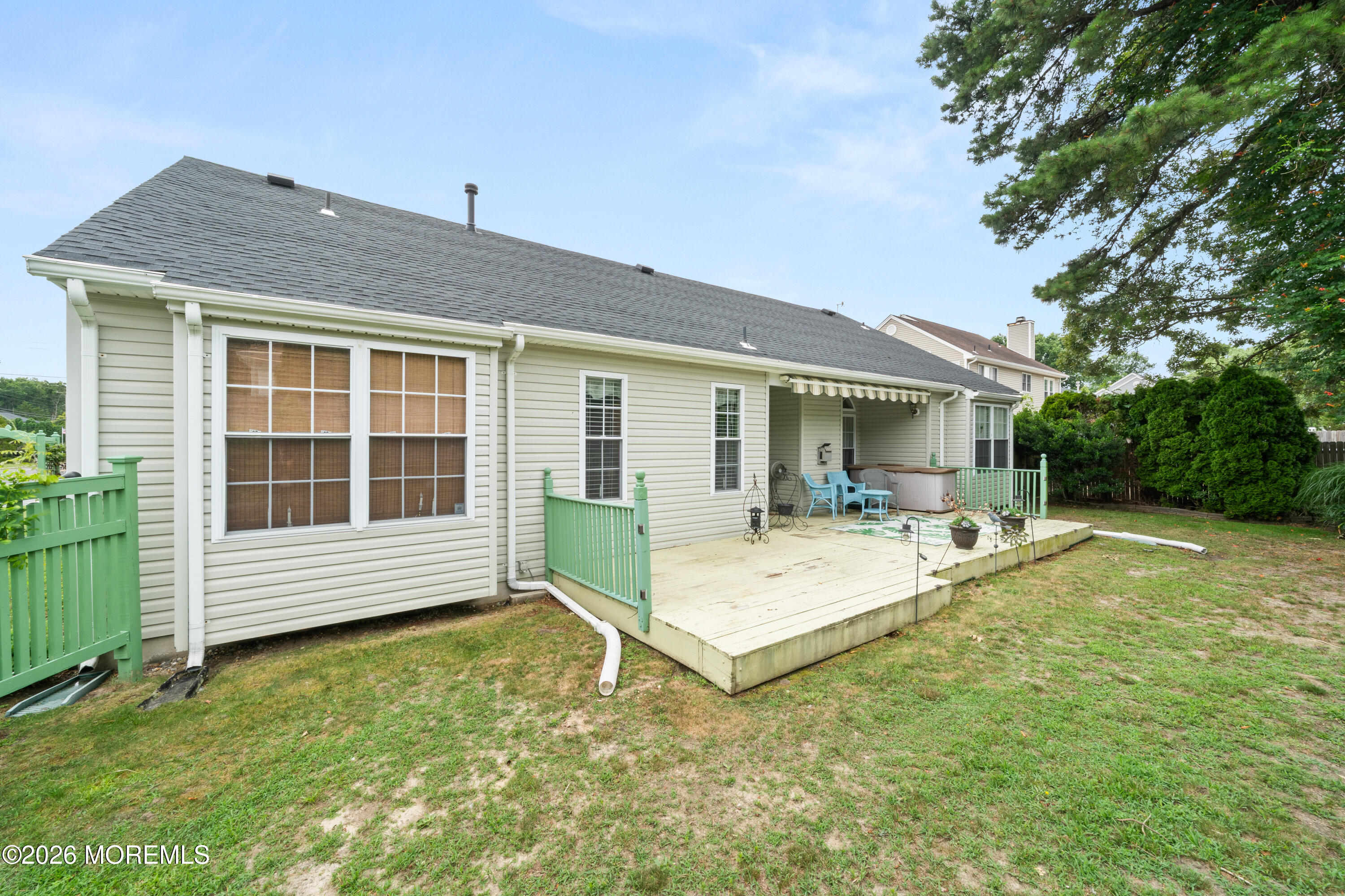 994 Treasure Avenue Manahawkin NJ 08050