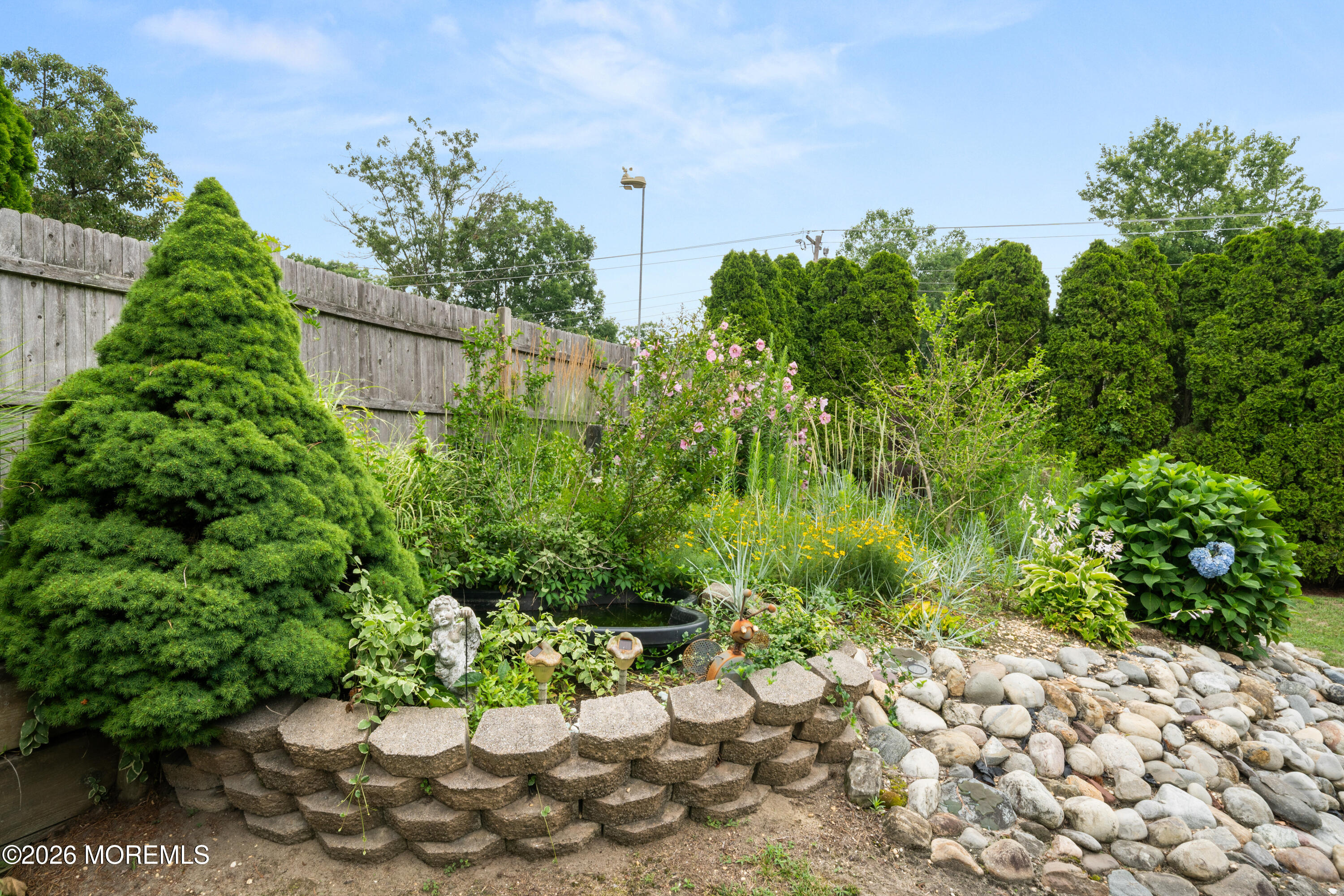 994 Treasure Avenue Manahawkin NJ 08050