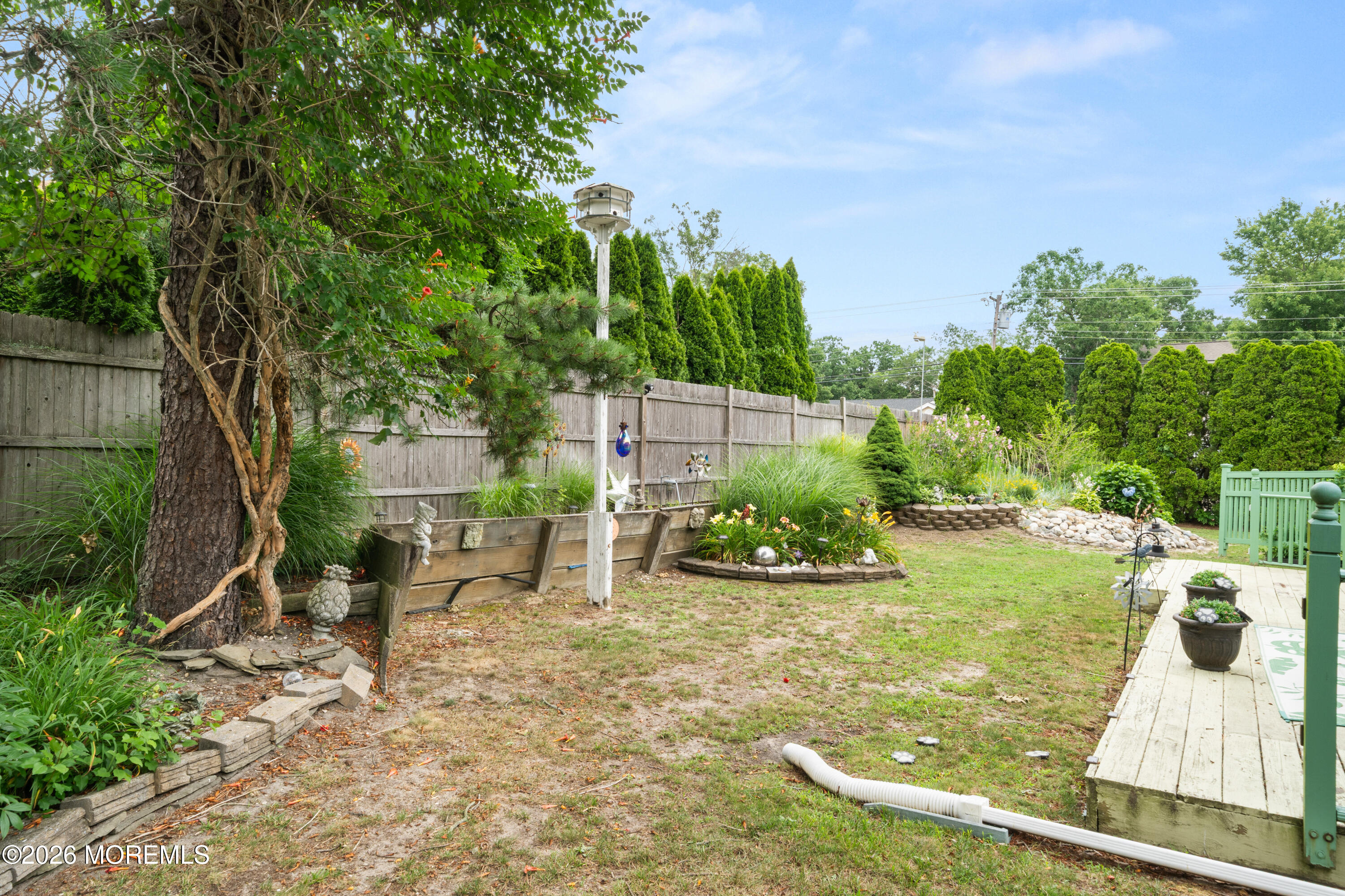 994 Treasure Avenue Manahawkin NJ 08050
