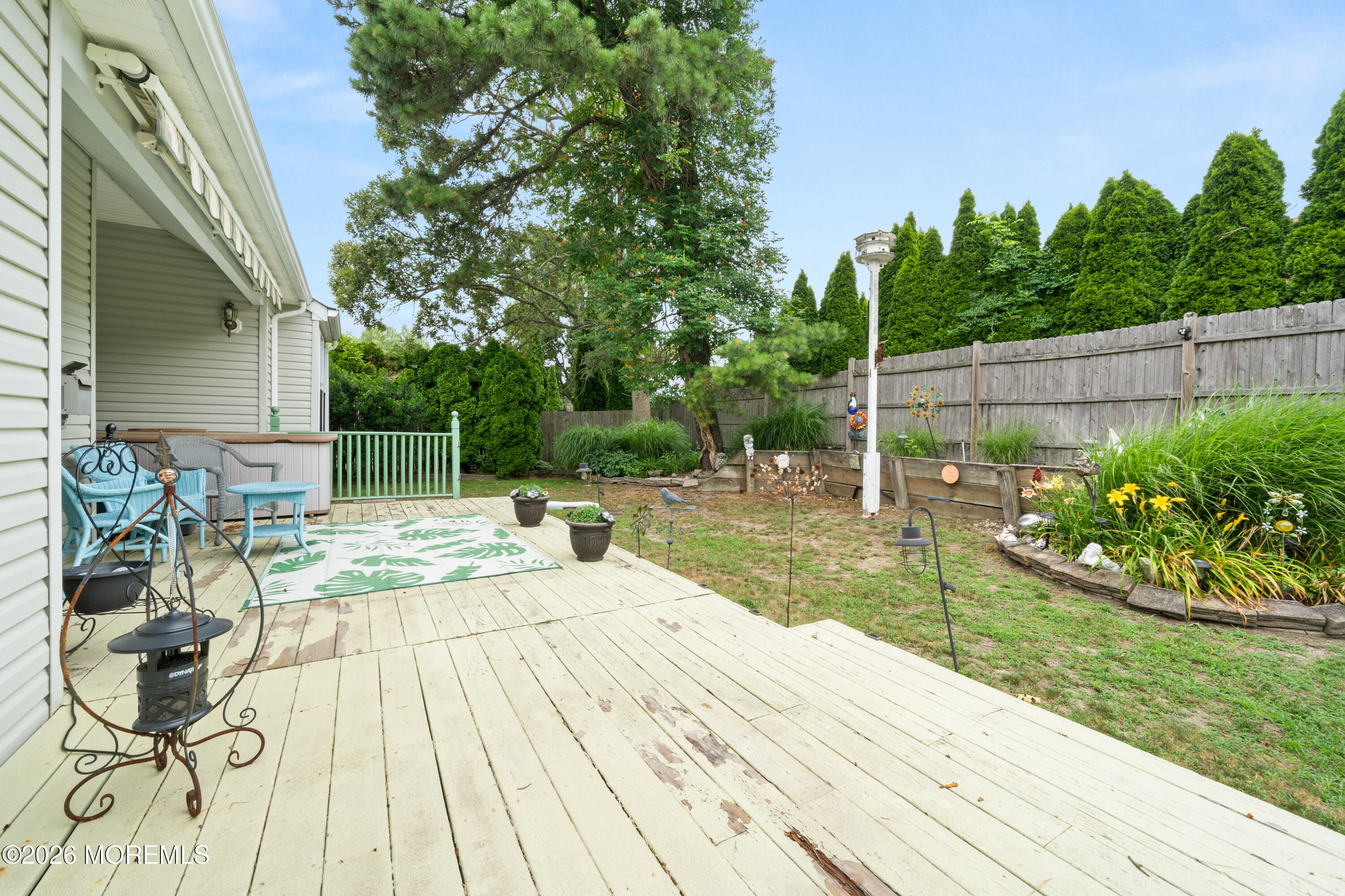 994 Treasure Avenue Manahawkin NJ 08050