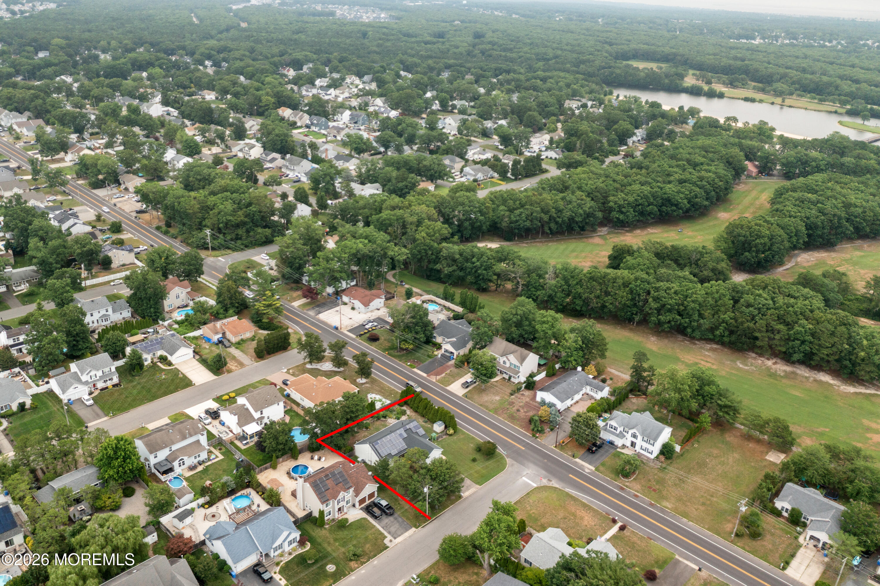 994 Treasure Avenue Manahawkin NJ 08050