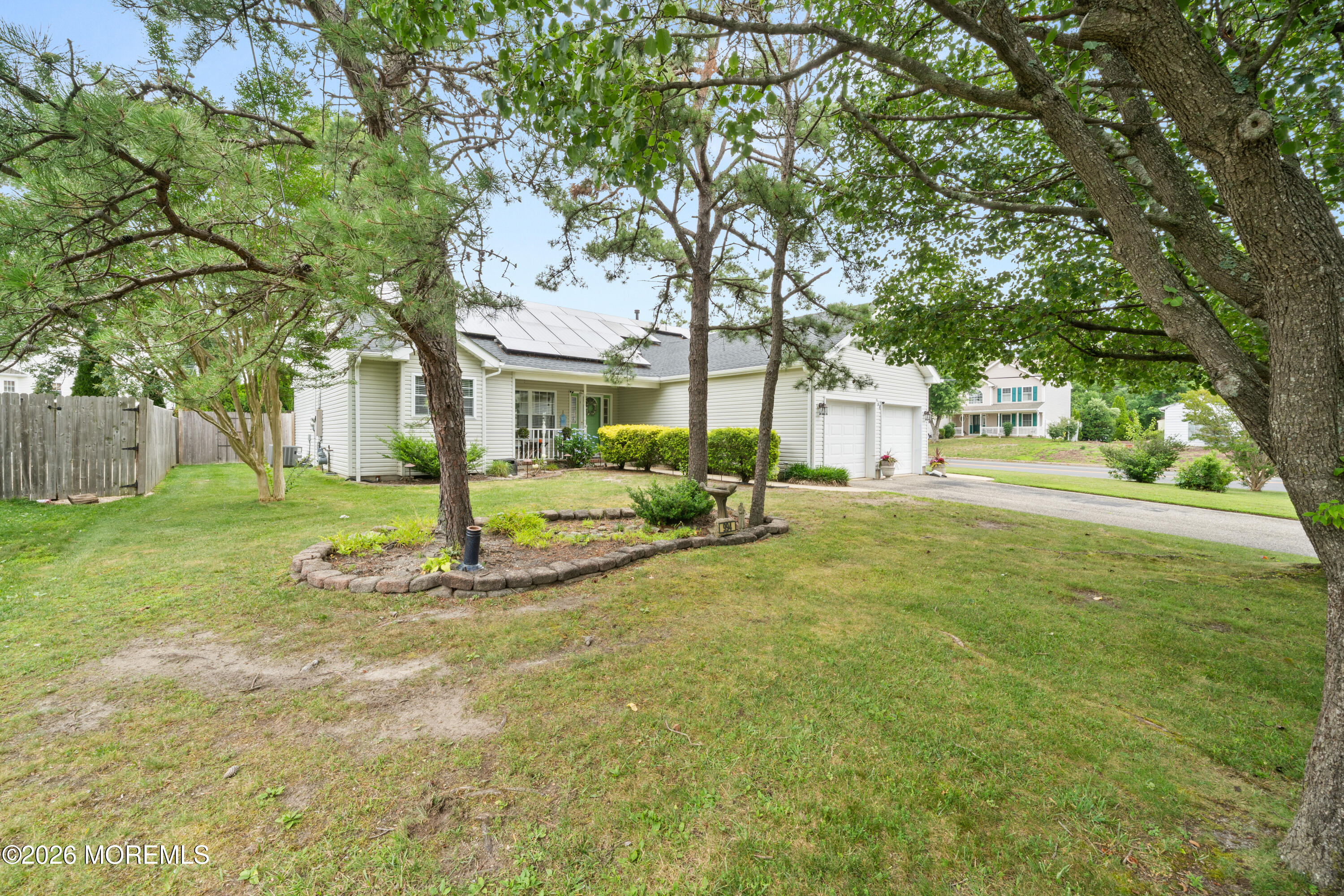 994 Treasure Avenue Manahawkin NJ 08050