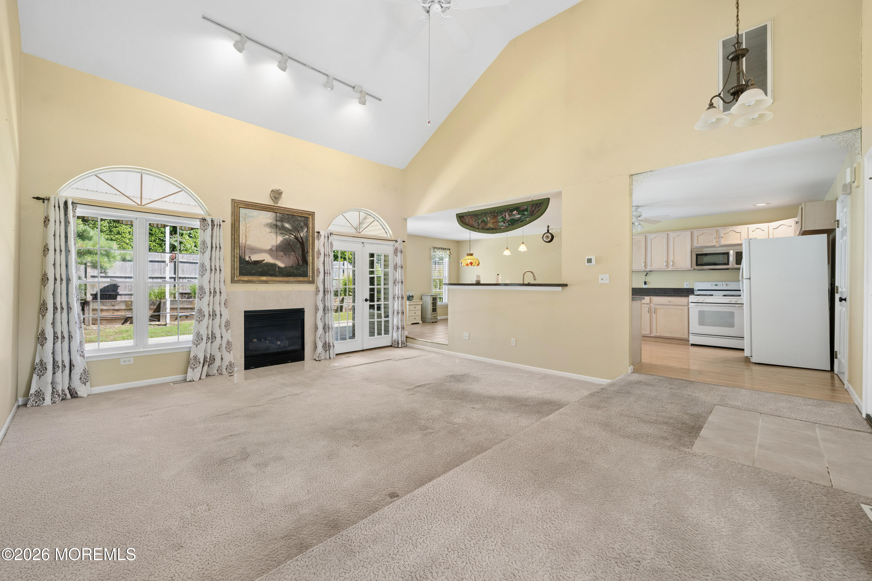 994 Treasure Avenue Manahawkin NJ 08050