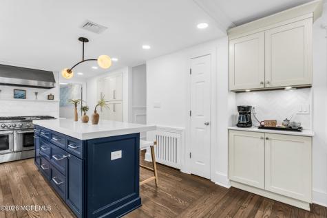 1 N Cherry Lane Rumson NJ 07760