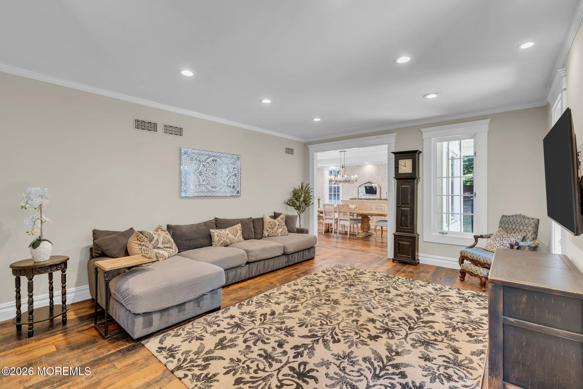 6 Forest Park Court Holmdel NJ 07733