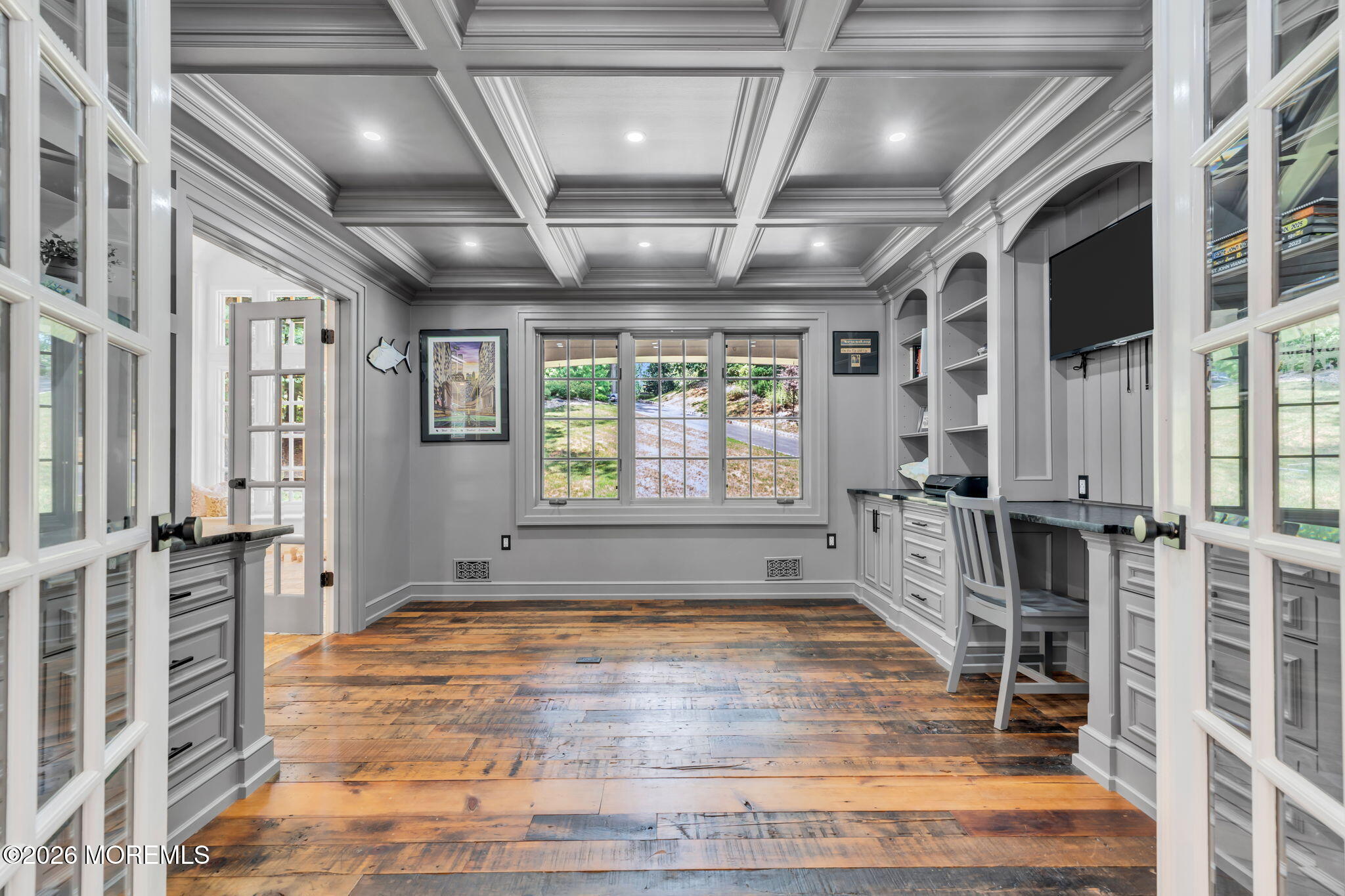 6 Forest Park Court Holmdel NJ 07733