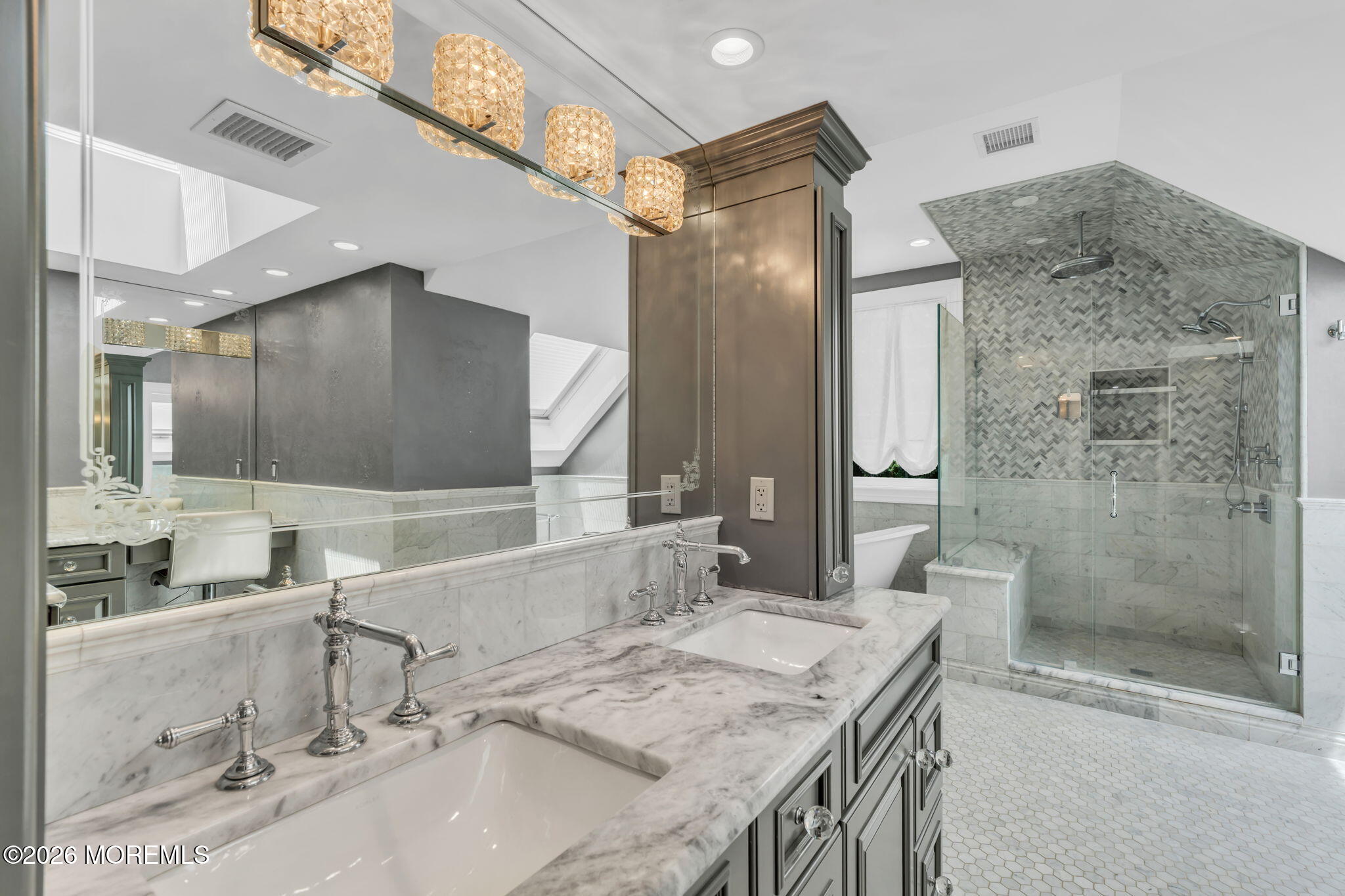 6 Forest Park Court Holmdel NJ 07733
