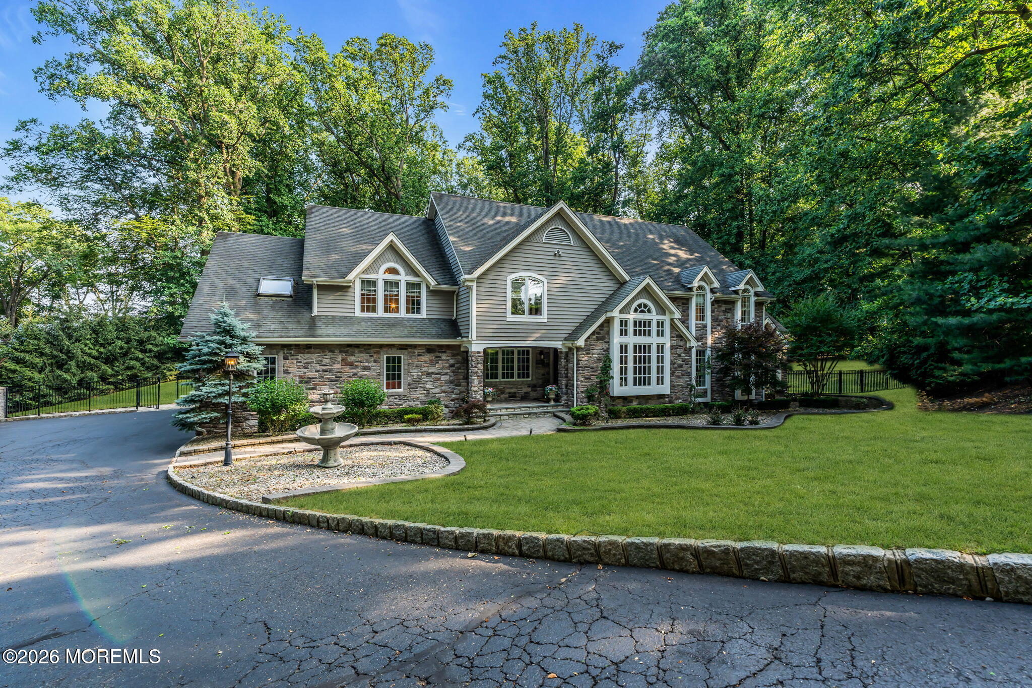6 Forest Park Court Holmdel NJ 07733