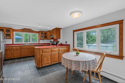 14 Maxim Road Howell NJ 07731