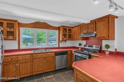 14 Maxim Road Howell NJ 07731