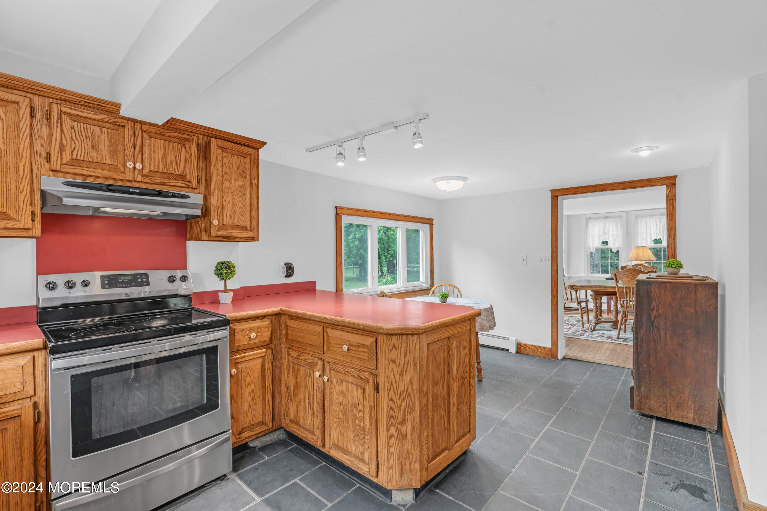 14 Maxim Road Howell NJ 07731