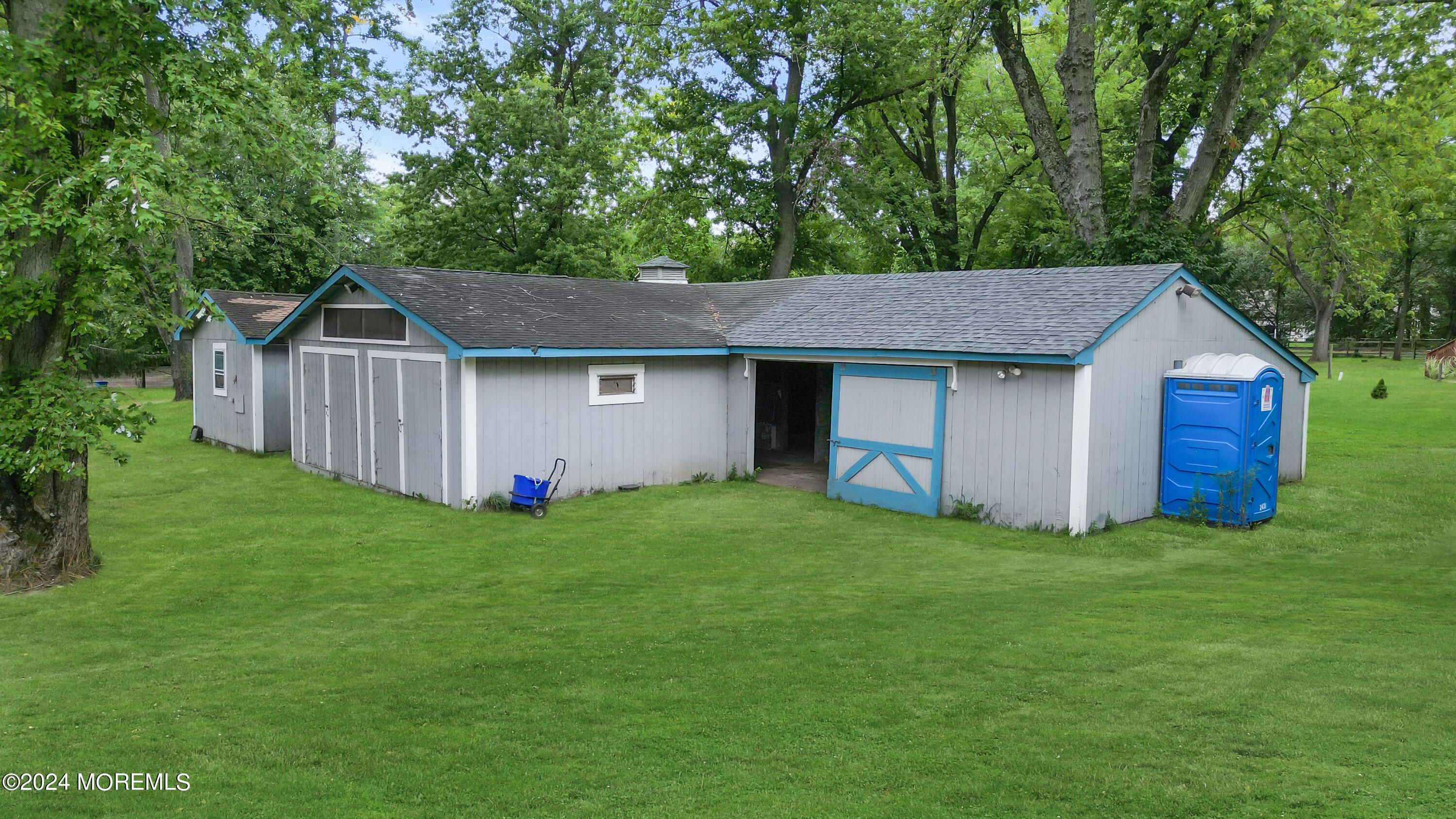 14 Maxim Road Howell NJ 07731