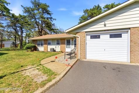 16B Cambridge Circle Manchester NJ 08759