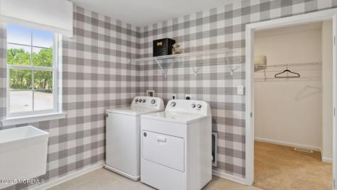 10 E Garfield Avenue Atlantic Highlands NJ 07716