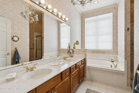 21 Rumson Court Waretown NJ 08758
