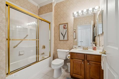 21 Rumson Court Waretown NJ 08758