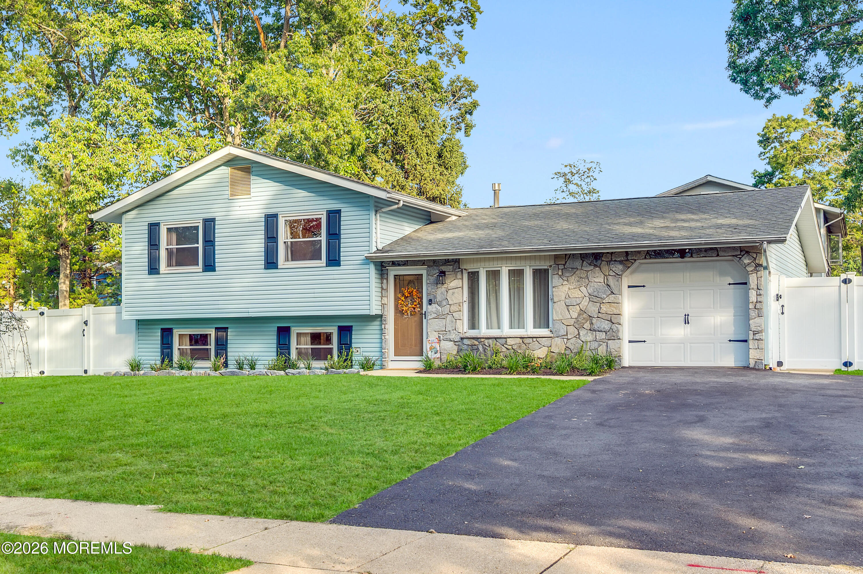 939 Canton Drive Toms River NJ 08753