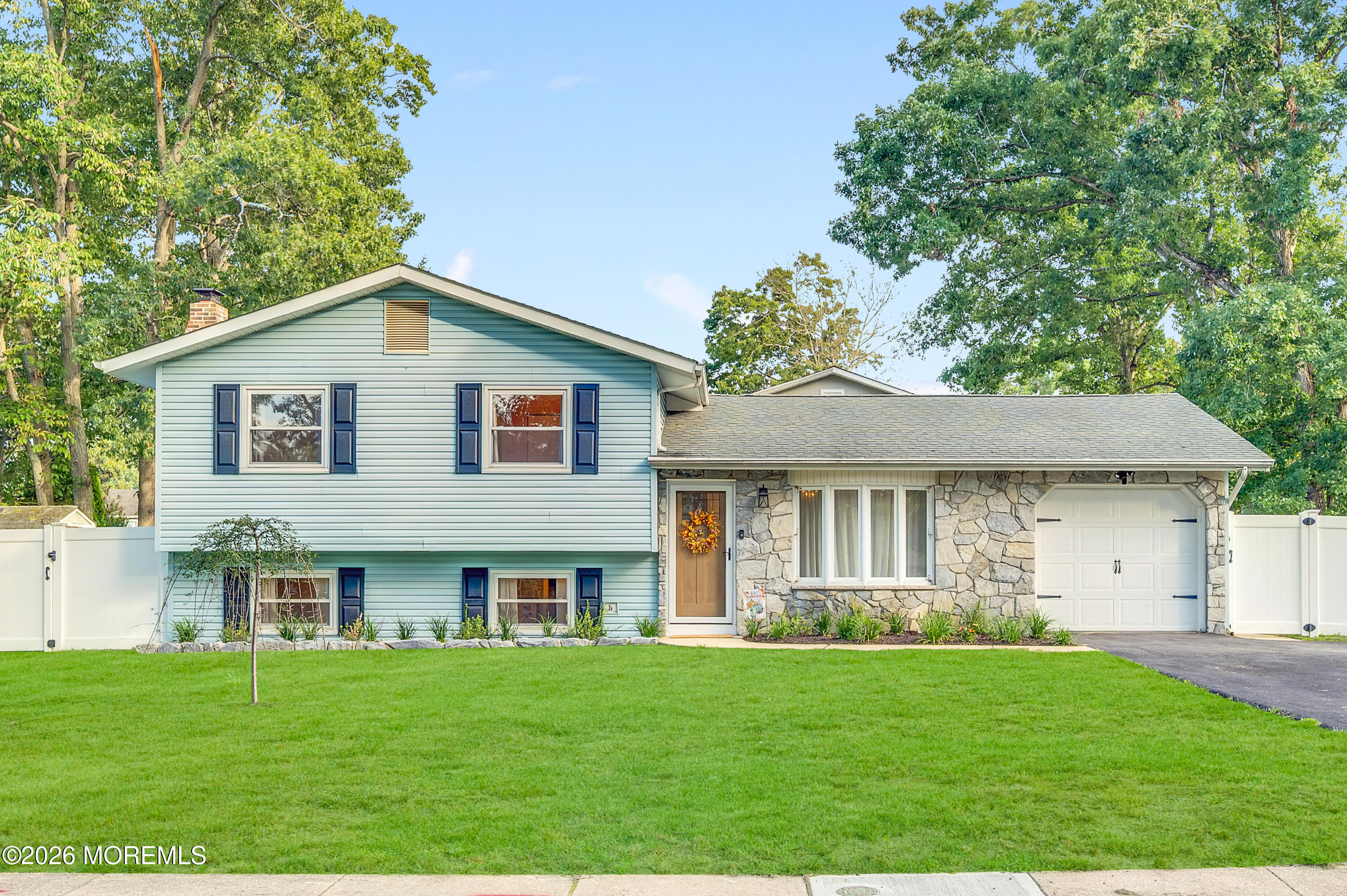 939 Canton Drive Toms River NJ 08753