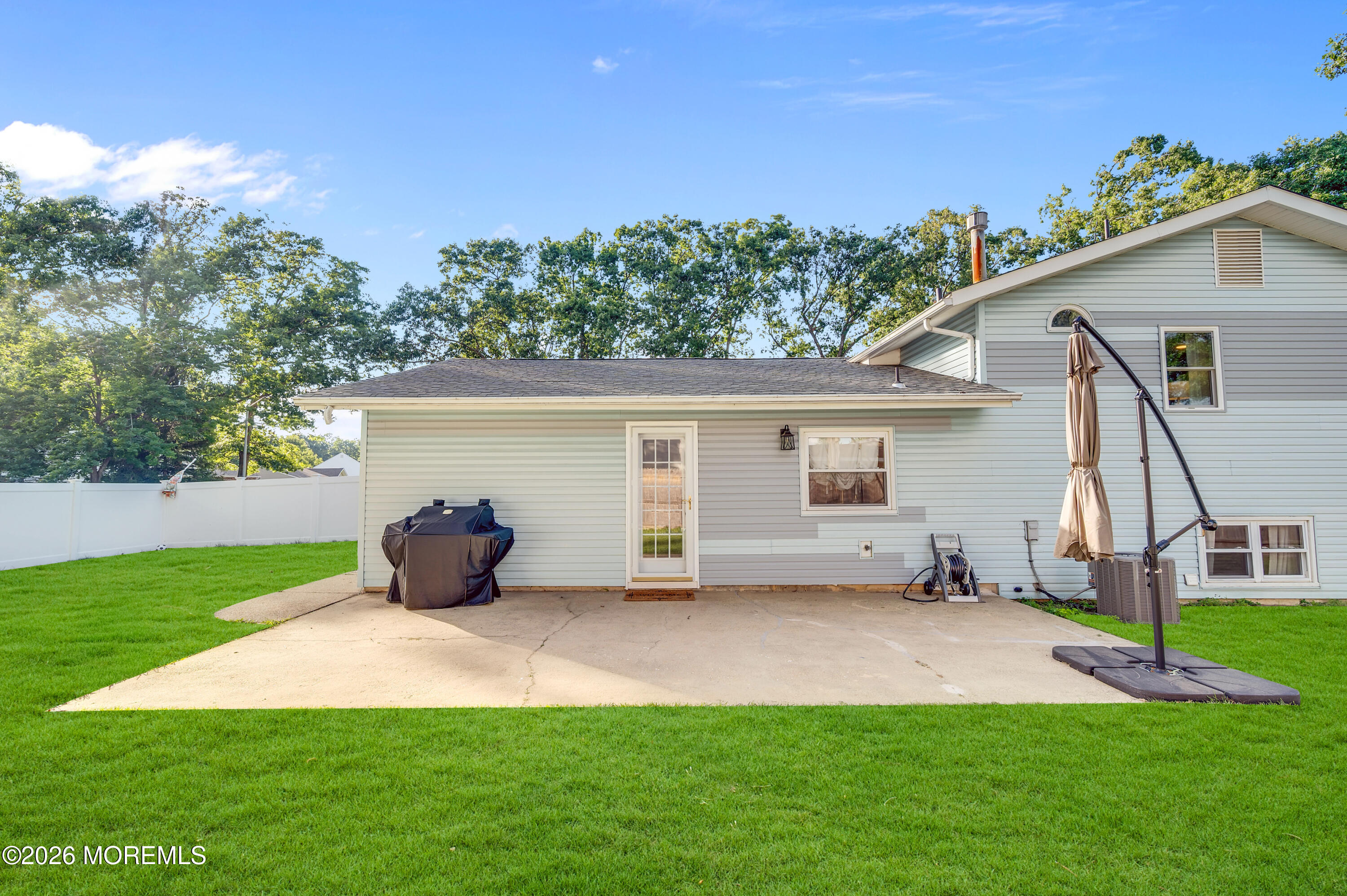 939 Canton Drive Toms River NJ 08753