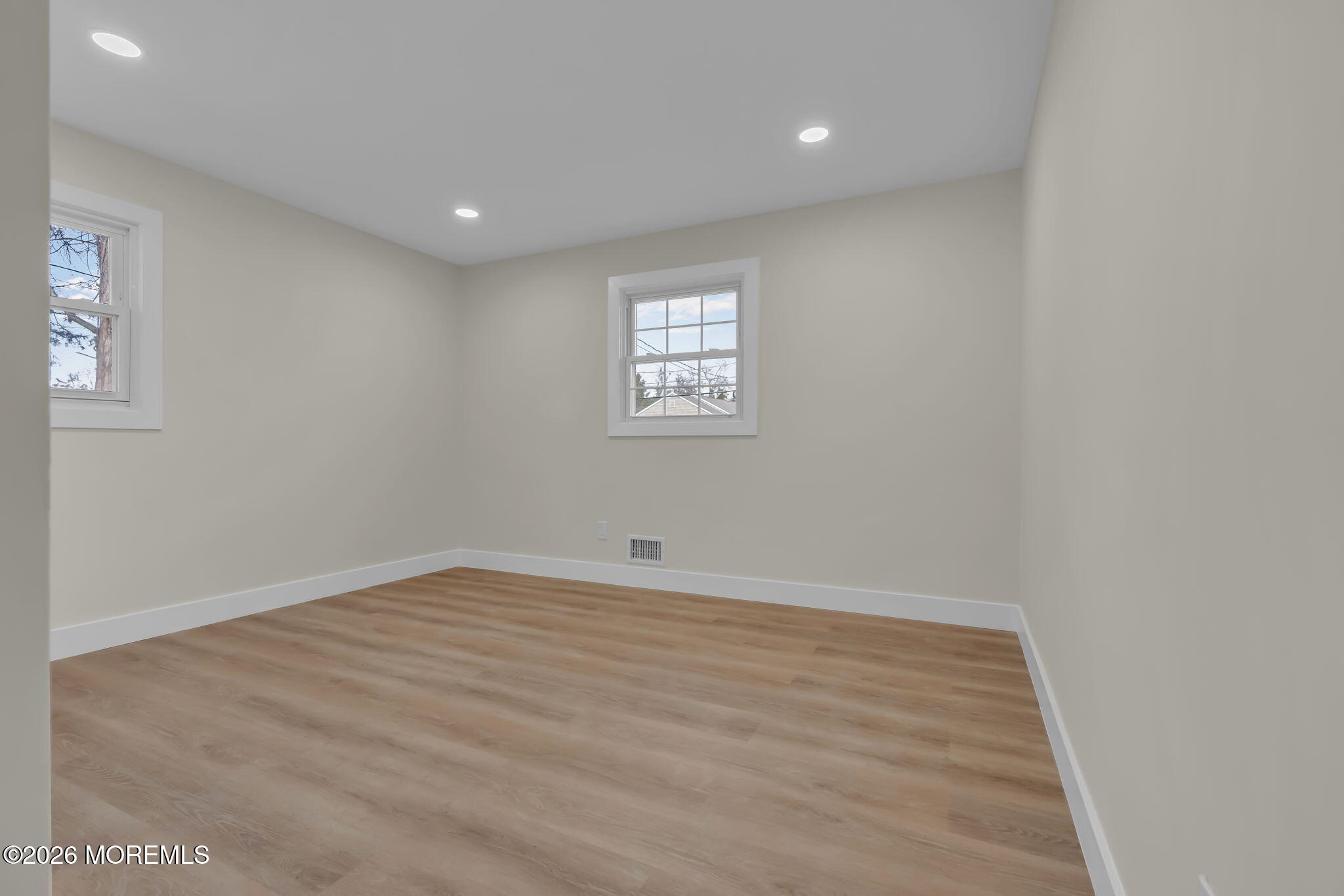 684 Brookside Drive Toms River NJ 08753