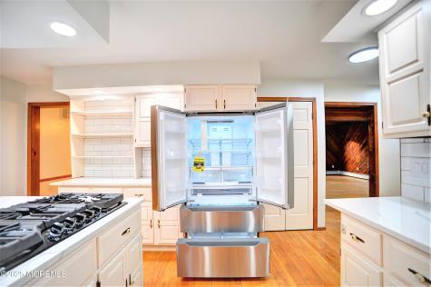 705 Princeton Road Lanoka Harbor NJ 08734