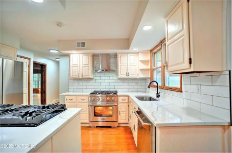 705 Princeton Road Lanoka Harbor NJ 08734