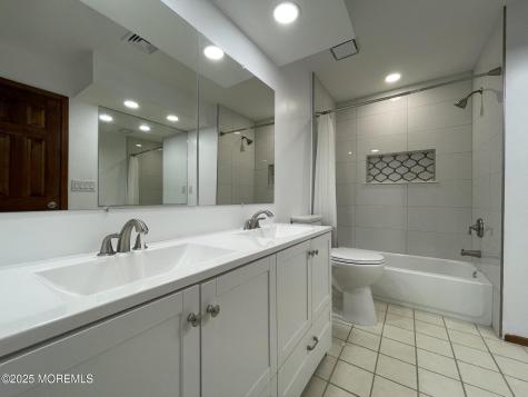 705 Princeton Road Lanoka Harbor NJ 08734