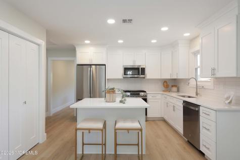 1 Dawn Way Toms River NJ 08757