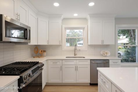 1 Dawn Way Toms River NJ 08757