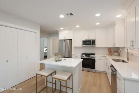 1 Dawn Way Toms River NJ 08757