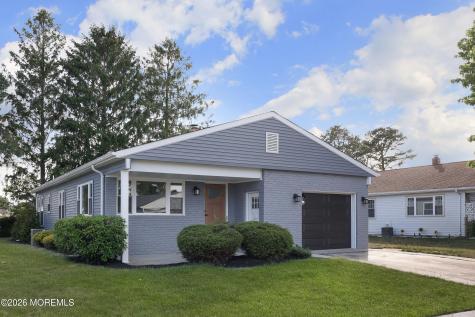 1 Dawn Way Toms River NJ 08757
