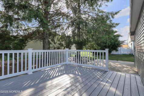 1 Dawn Way Toms River NJ 08757