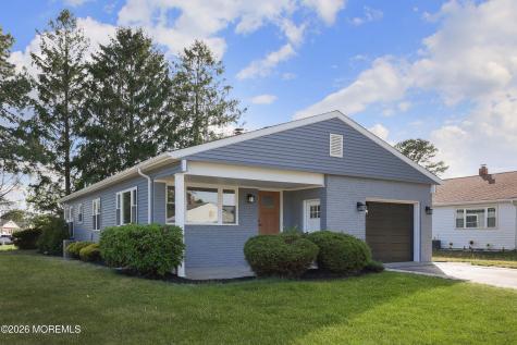 1 Dawn Way Toms River NJ 08757