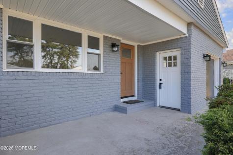 1 Dawn Way Toms River NJ 08757