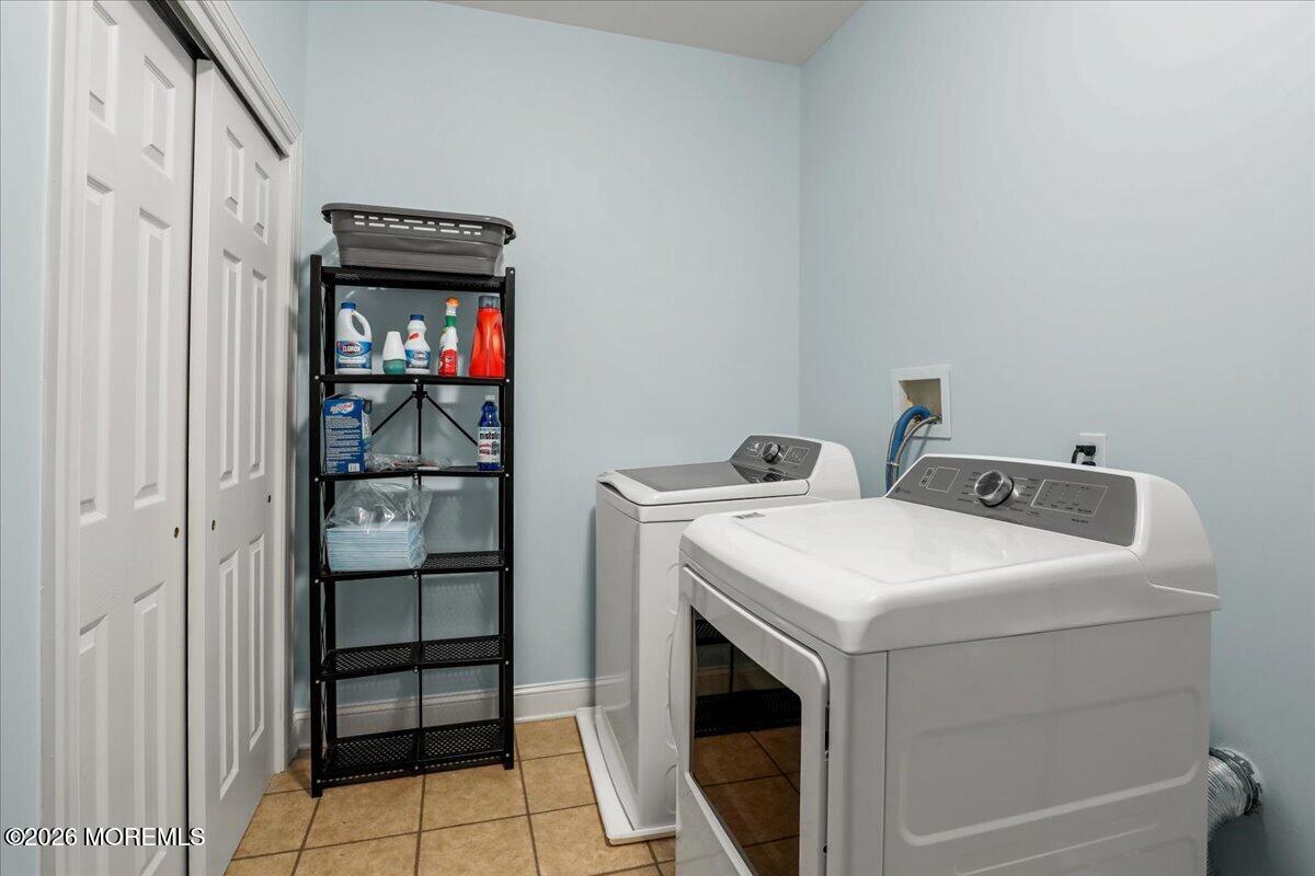 203 Canterbury Lane Morganville NJ 07751