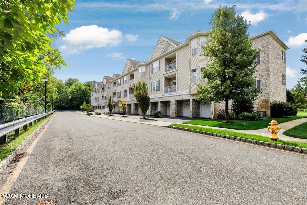 203 Canterbury Lane Morganville NJ 07751