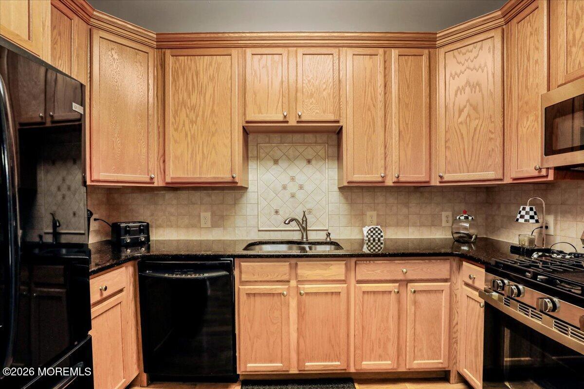 203 Canterbury Lane Morganville NJ 07751