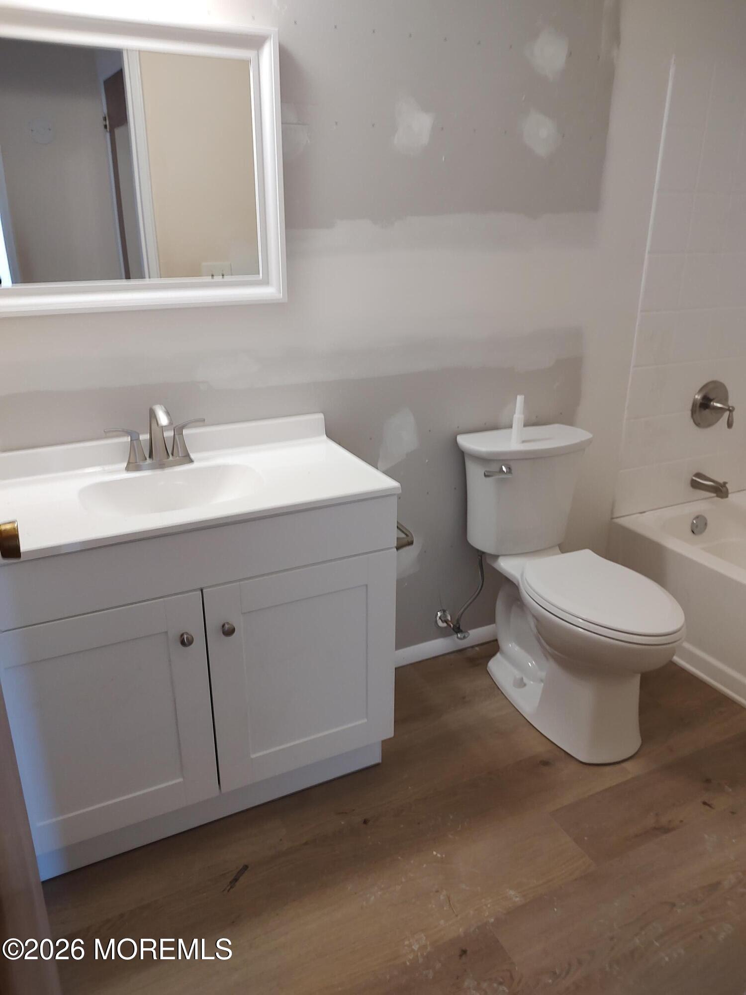 38 Crestwood Parkway Whiting NJ 08759