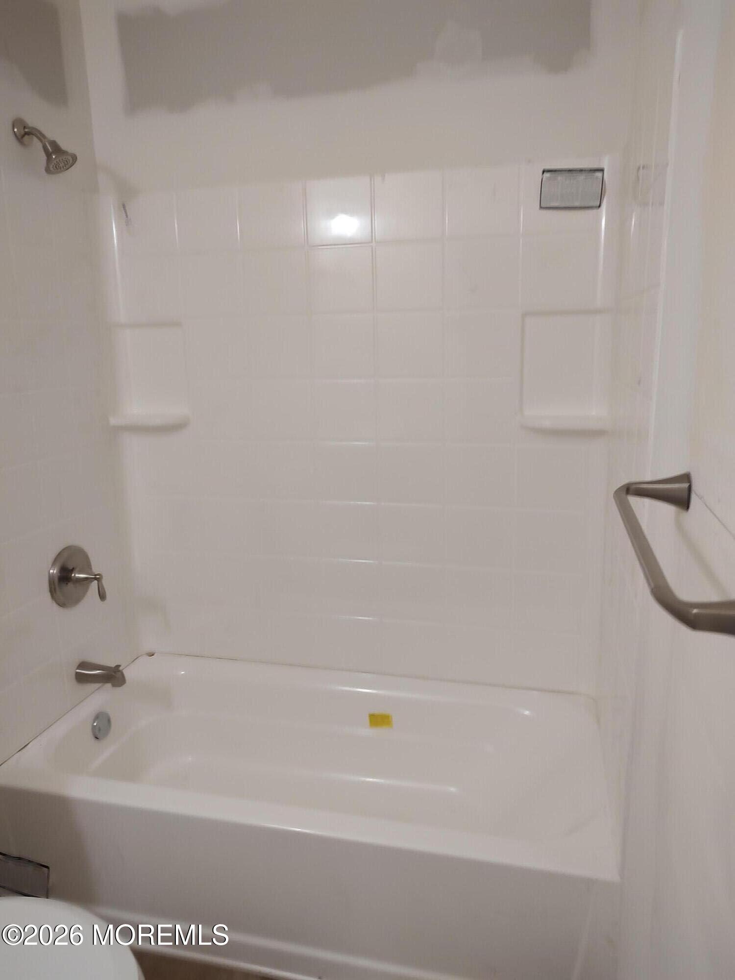 38 Crestwood Parkway Whiting NJ 08759