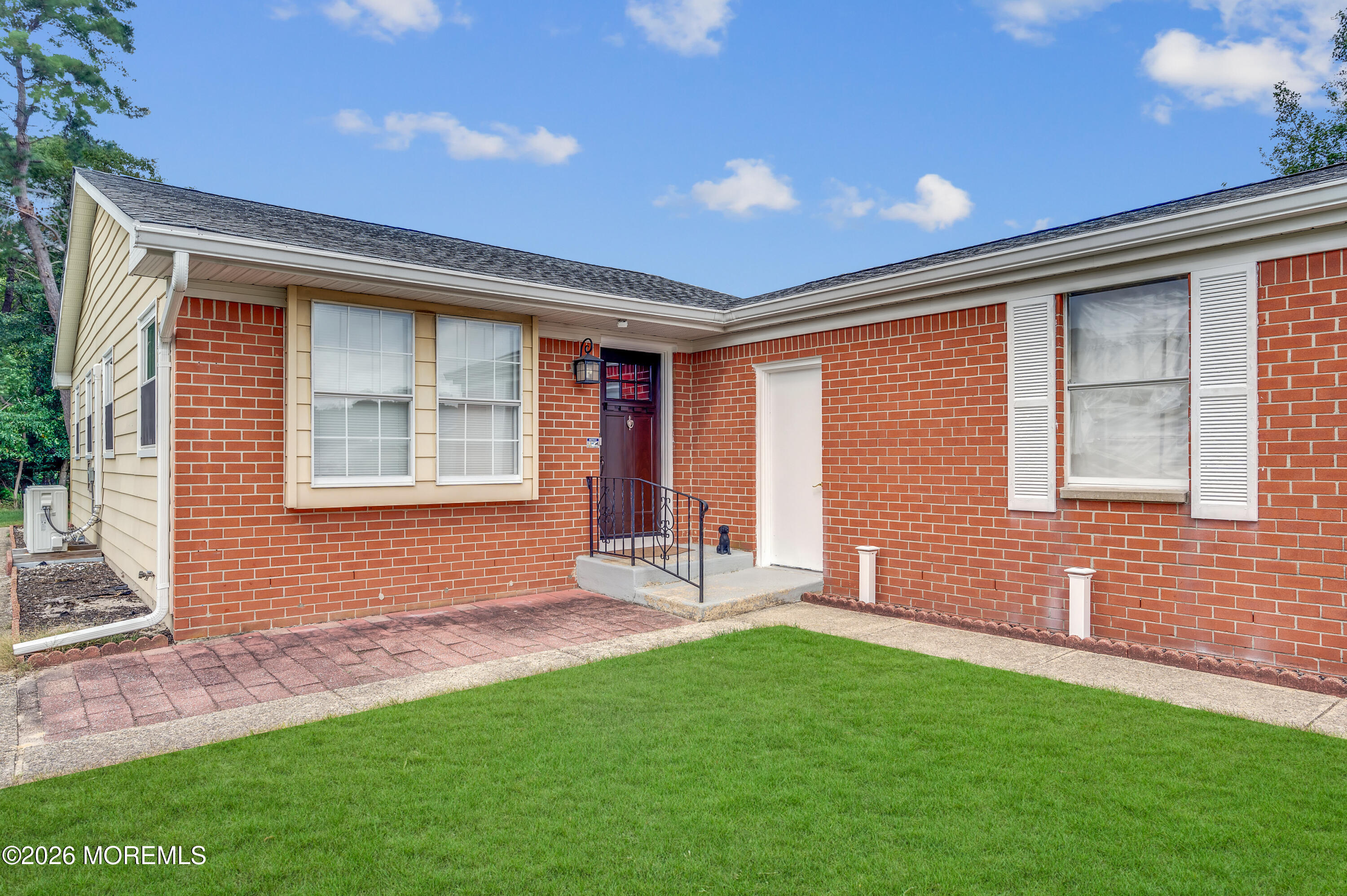 21 Hudson Parkway Whiting NJ 08759