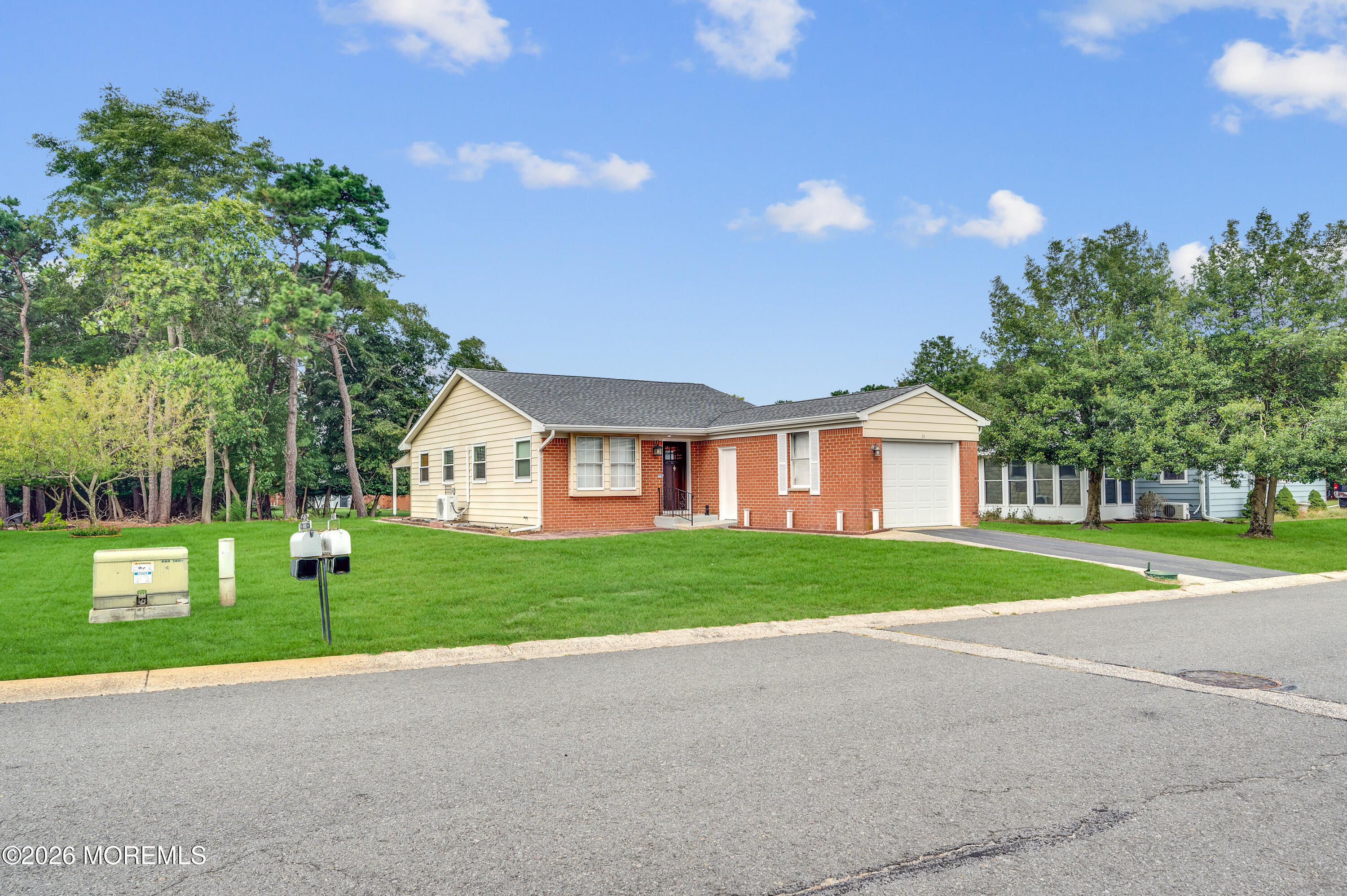 21 Hudson Parkway Whiting NJ 08759
