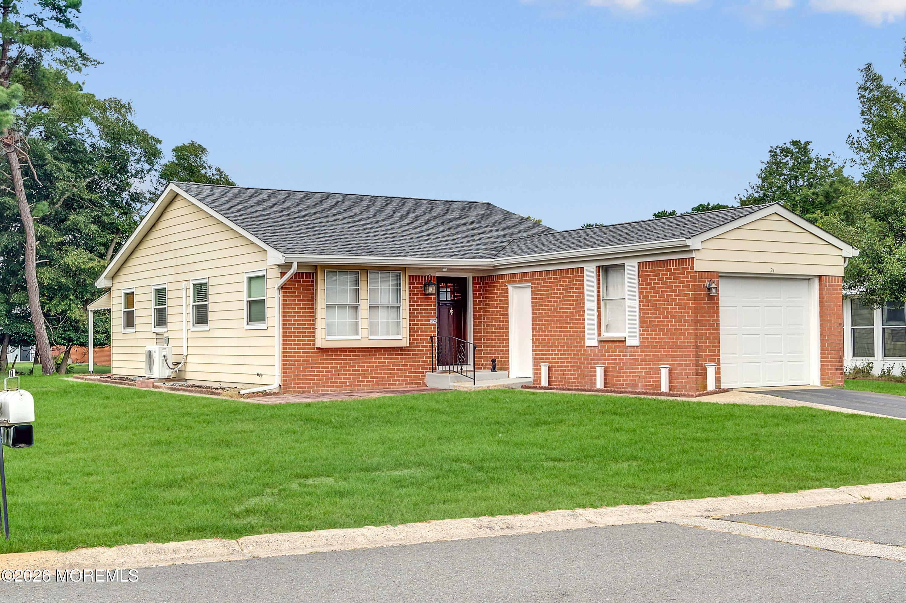 21 Hudson Parkway Whiting NJ 08759